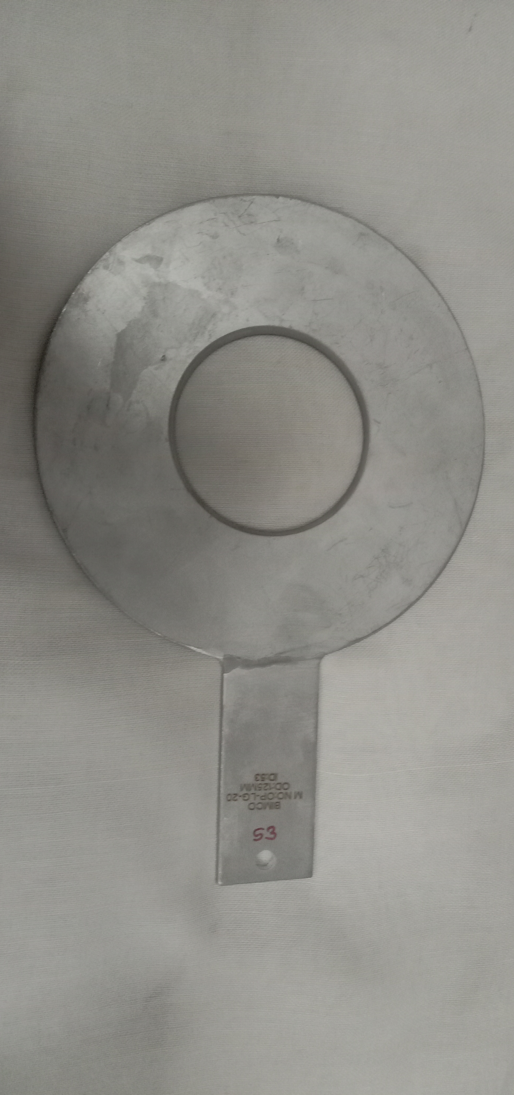 Orifice Plate - Stainless Steel 304, Size 2, Plate Thickness 3 Mm, Pickling Finish, Square Edge Concentric/eccentric Design, Se-iso 5167-2-2003 Standard, Ideal For Gas Pipe Applications