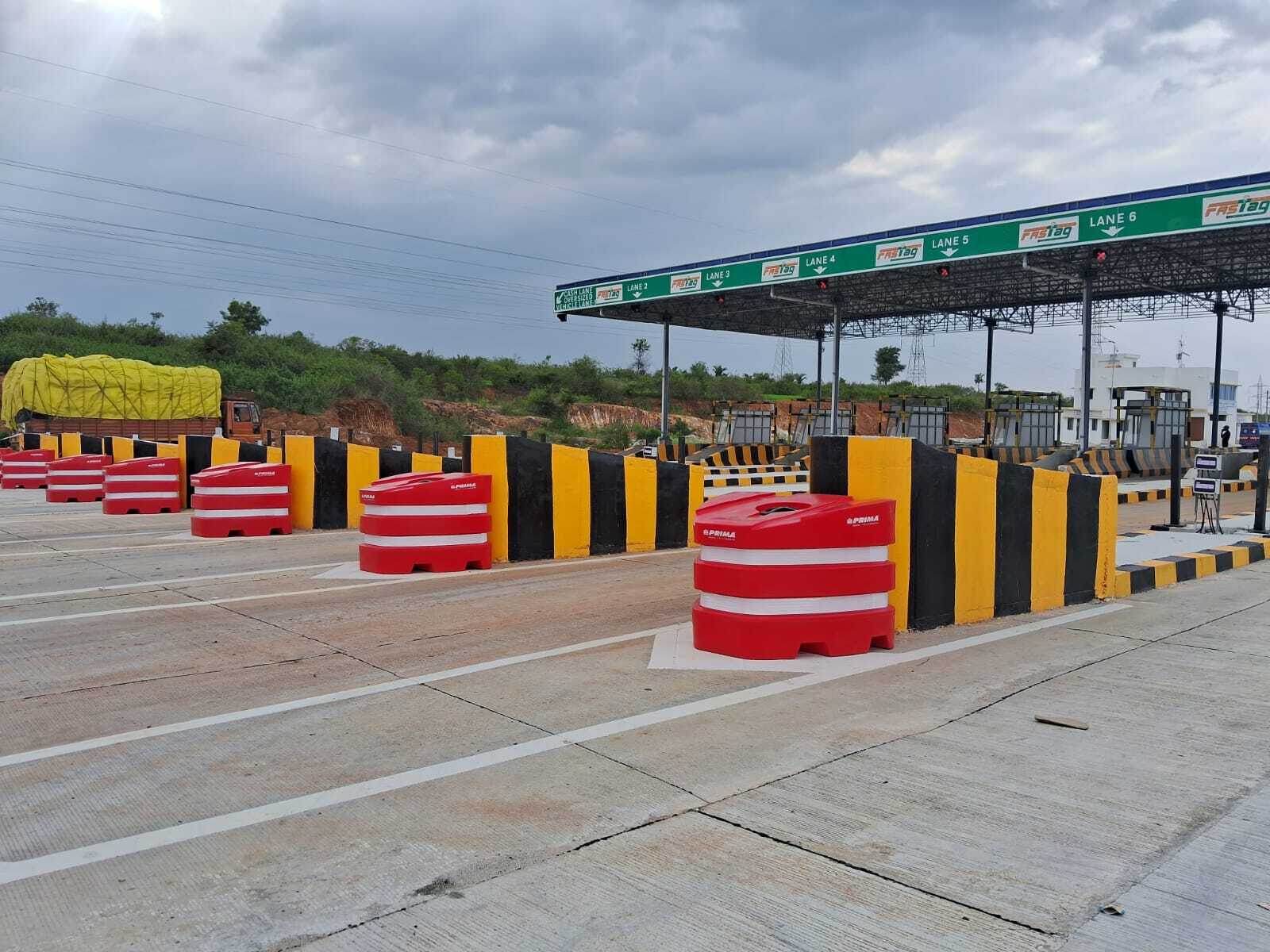 Red Bullnose Barrier