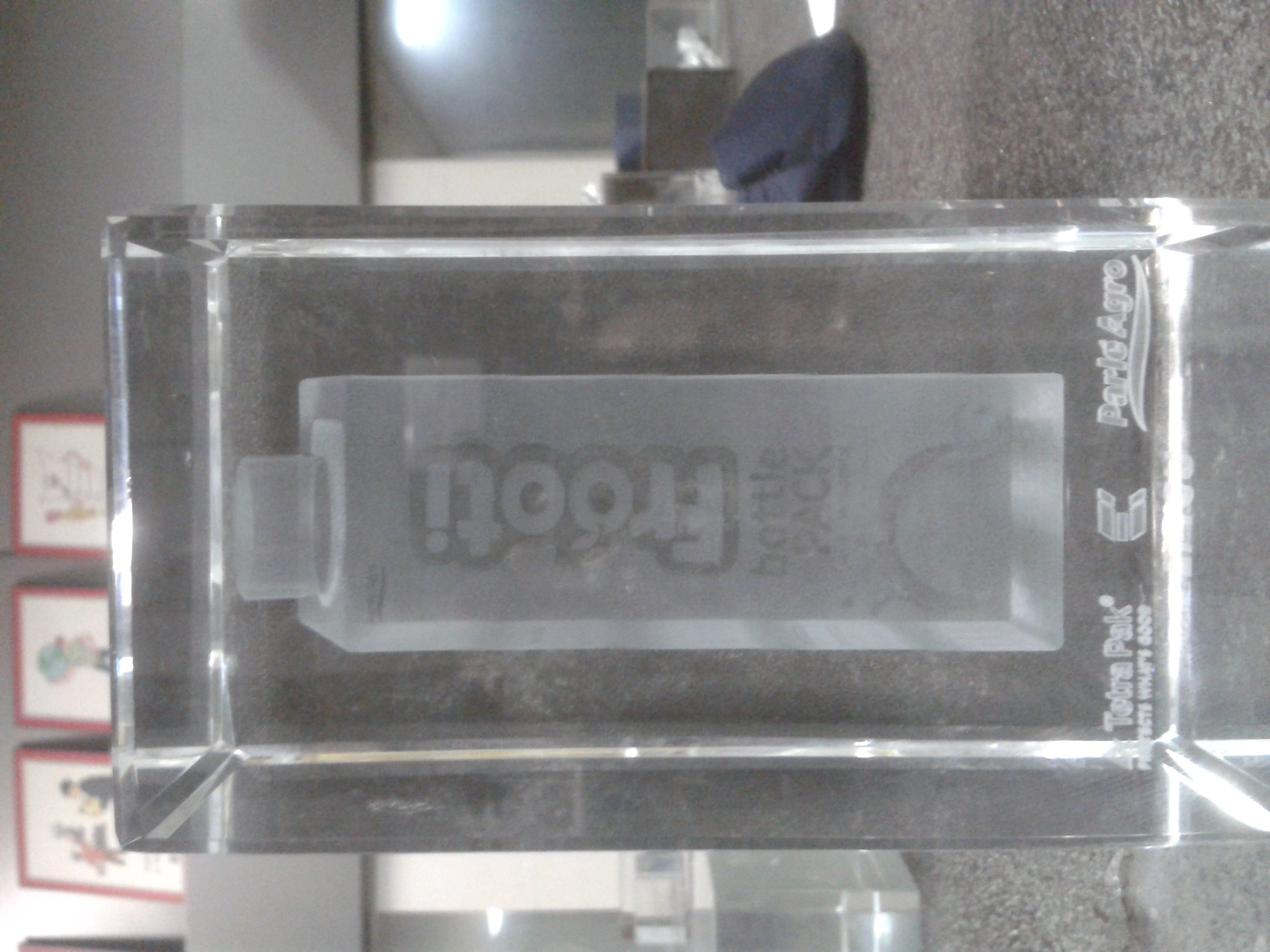 Transparent 3d Engraved Crystal Cube