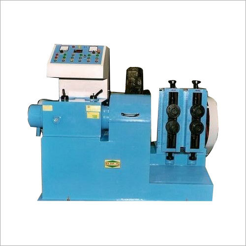 छिलने की मशीन