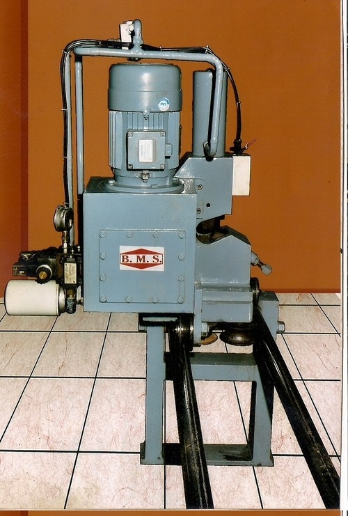 Hydraulic Bar Peeling machine