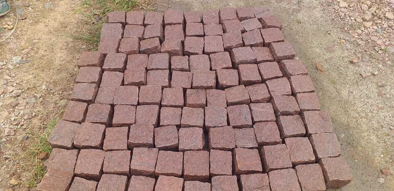 Natural Manga Red Granite Cobbles And Cube Stones - Application: Park