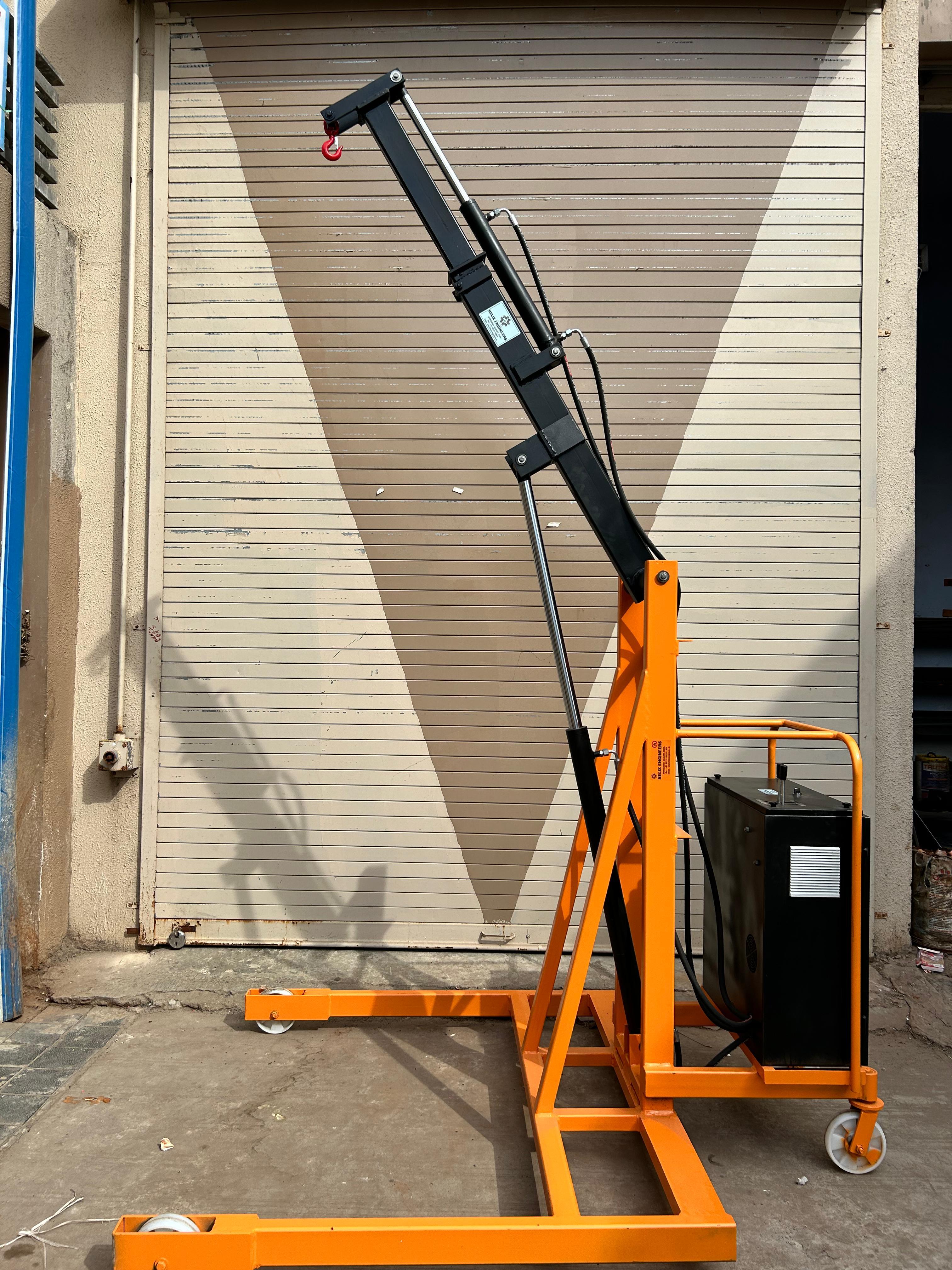 Electric Floor Crane Application: Factory