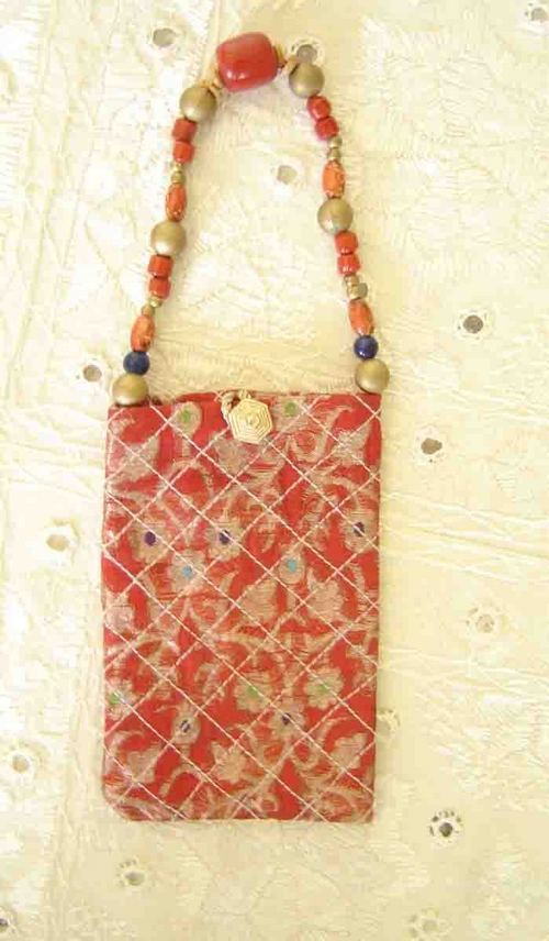 Mobile Pouch