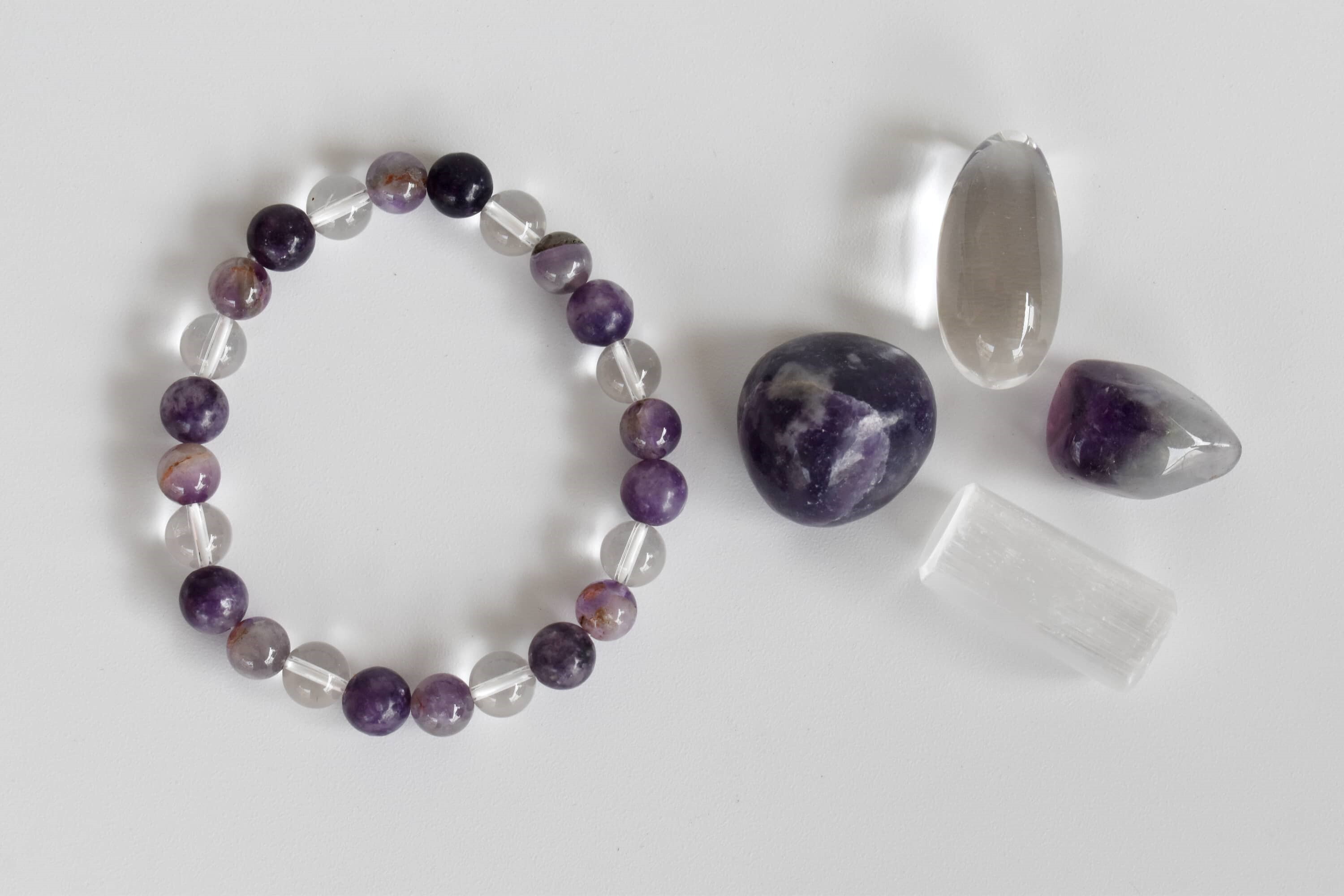 Crown Chakra Crystal Kit - Set 1: 4pcs Tumbled Stones (20-25mm) Set 2: Beads Bracelet (8mm) | Multi-color Natural Gemstones: Amethyst Quartz Lepidolite Selenite