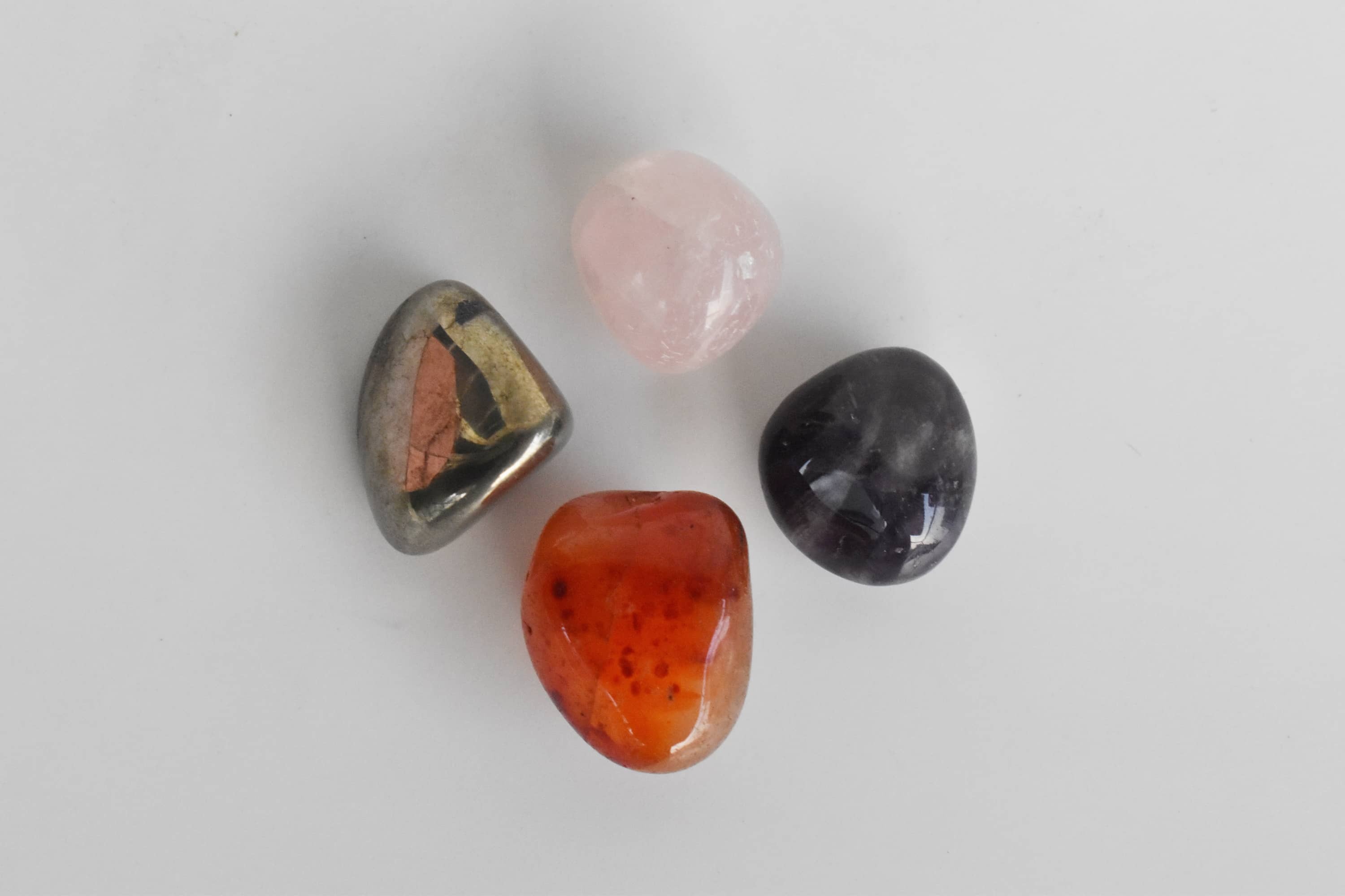 Taurus Zodiac Crystals Kit - Rose Quartz, Carnelian, Pyrite & Amethyst Tumbled Stones, 20-25mm, 8mm Beads Bracelet | 150g Natural Gemstones, Multi Colour