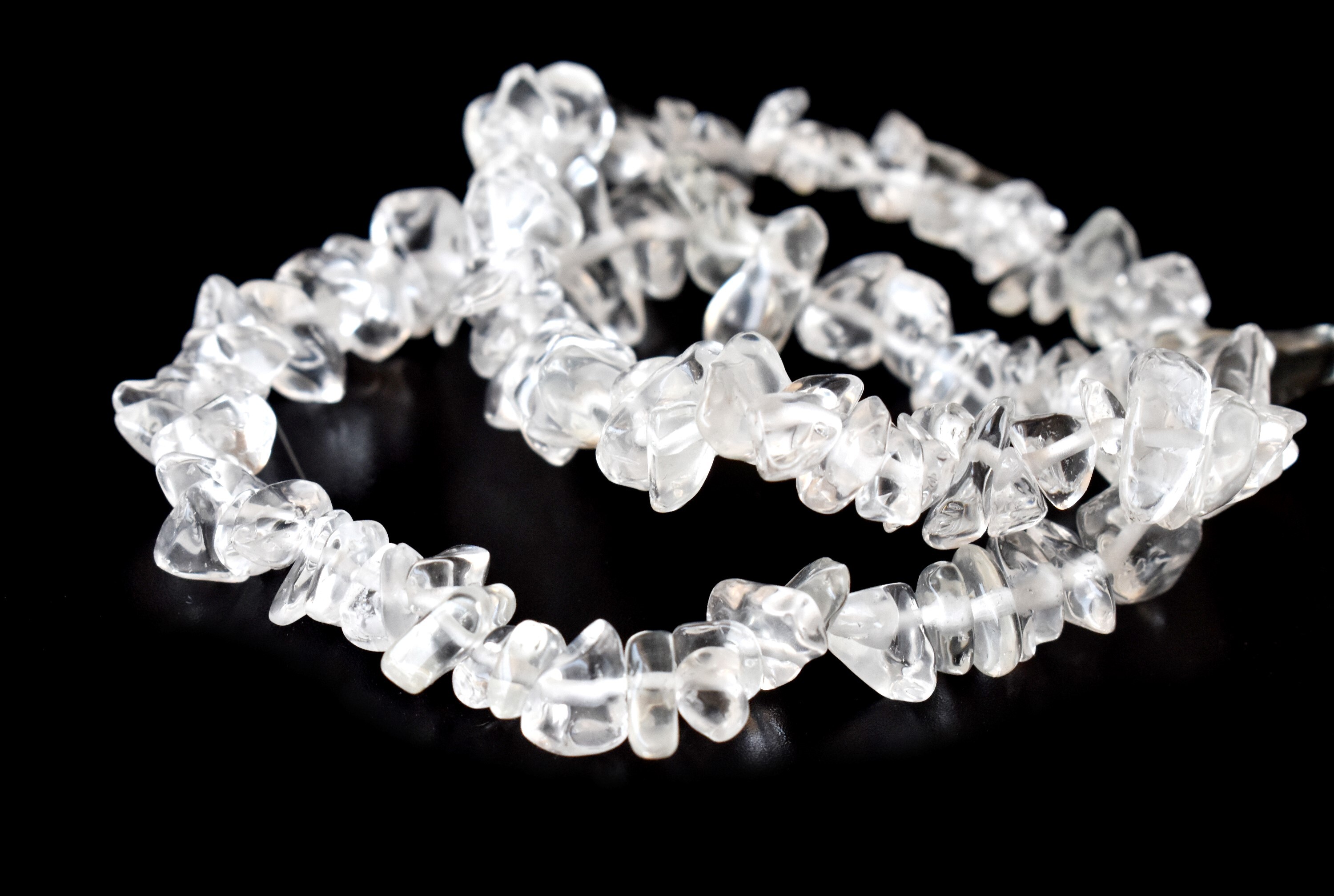 Crystal Quartz Chip Bracelet - 7-7.5 Inches, Unique Stone Variations In White | Plain Design, 8mm Stone Size, 150 Grams Weight