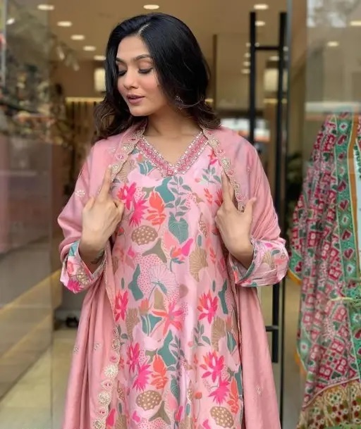 Dhvani Kurti Pair - Muslin Cotton Dress With Heavy Georgette Dupatta Pink | Traditional Indian Ethnic Wear With Full Sleeves Printed Pattern Washable