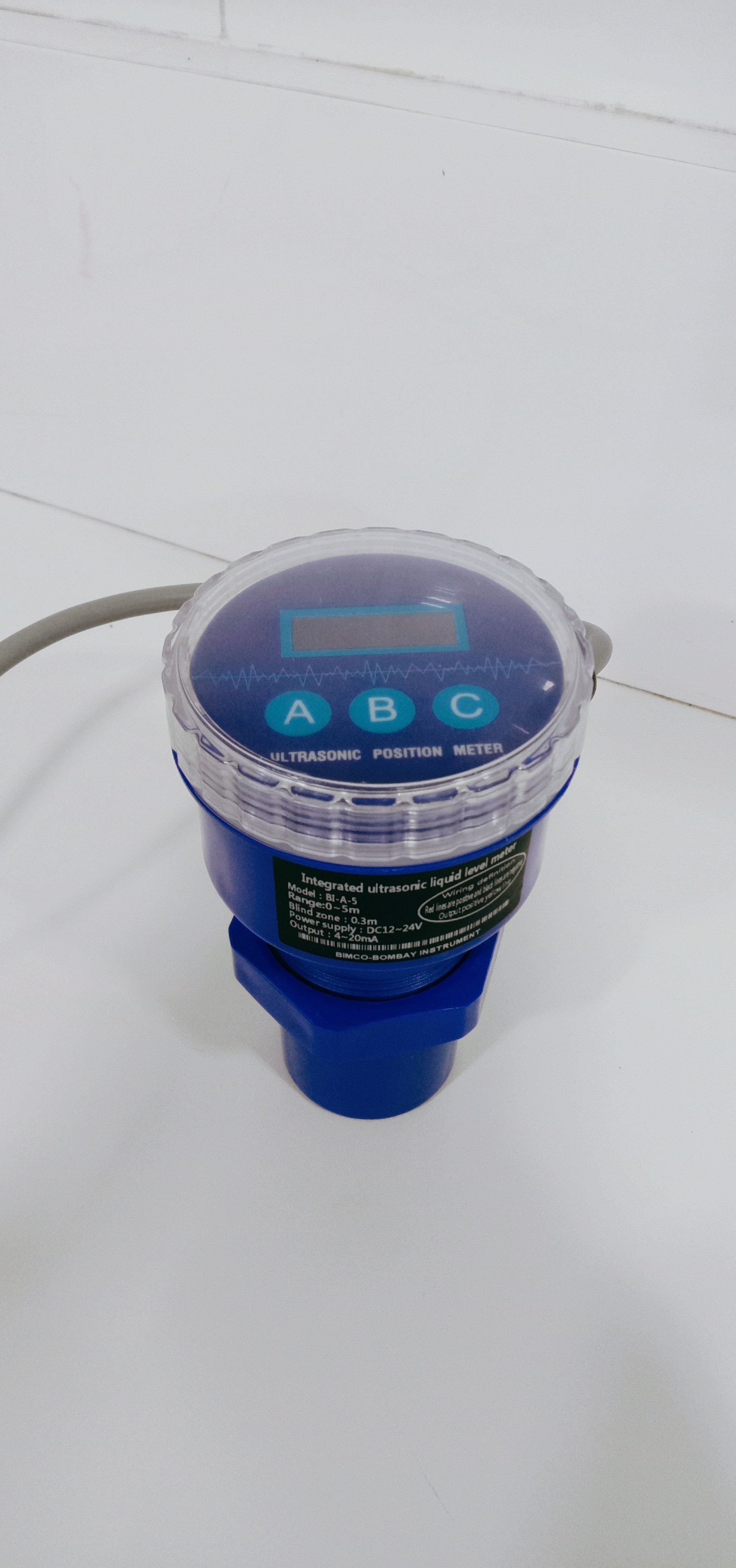 Ultrasonic Liquid Level Meter - Application: Industrial/lab