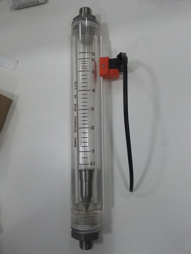 Rotameter With Limit Switch - High-quality Metal And Pvc, Multiple Sizes Available, Customized Colors , Manual Functionality For Liquid And Gas Measurement