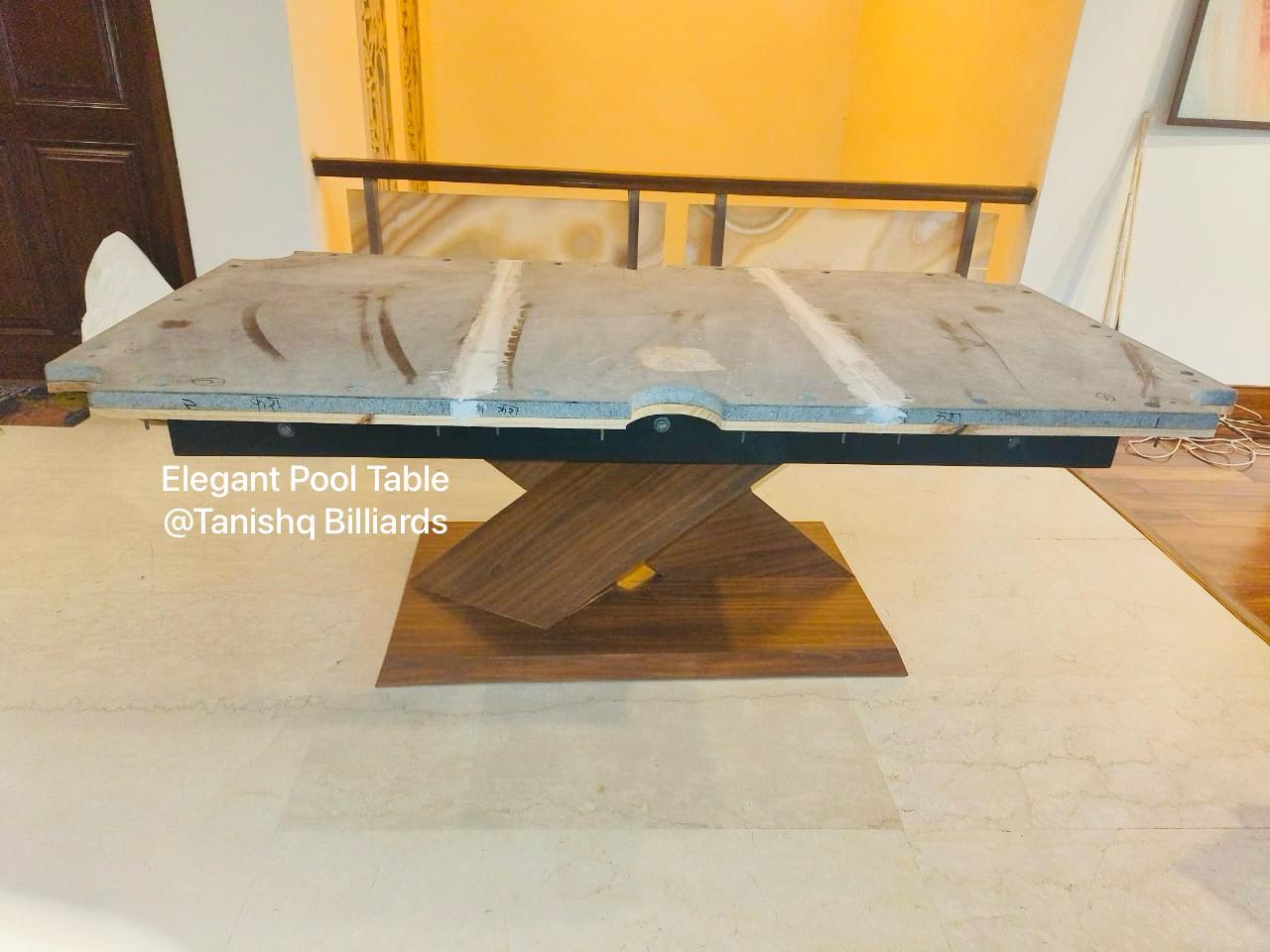 Imported Elegant Pool Table - Cue Forearm: Ash Wood