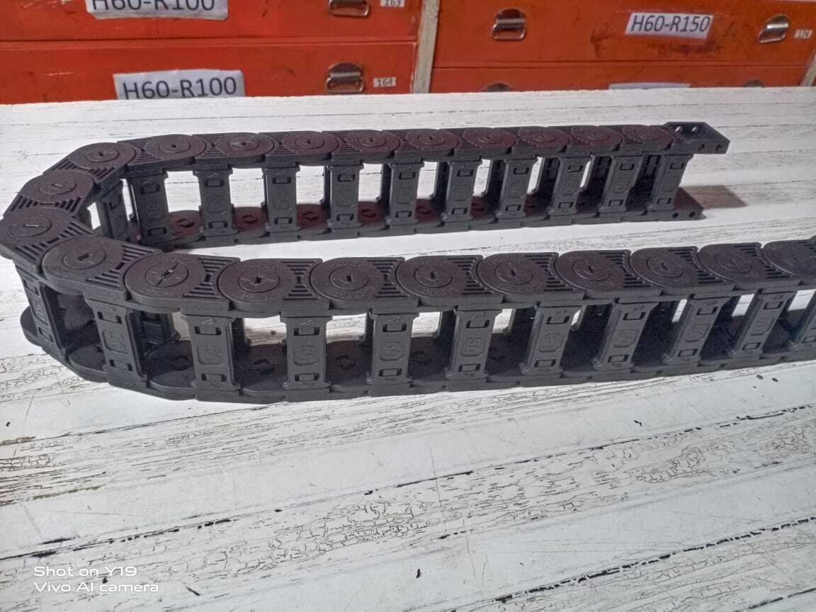 Cable Drag Chain - Application: Construction