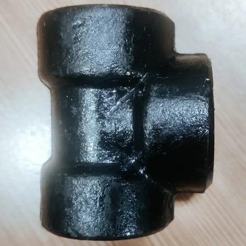 Sa 234 Wpb Sw Tee - Carbon Steel, 90-degree Branch Connection, Black, Seamless Design, High Pressure And Temperature Resistance
