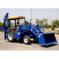 Tractor Backhoe Loader - Capacity: 500 Kg/Day