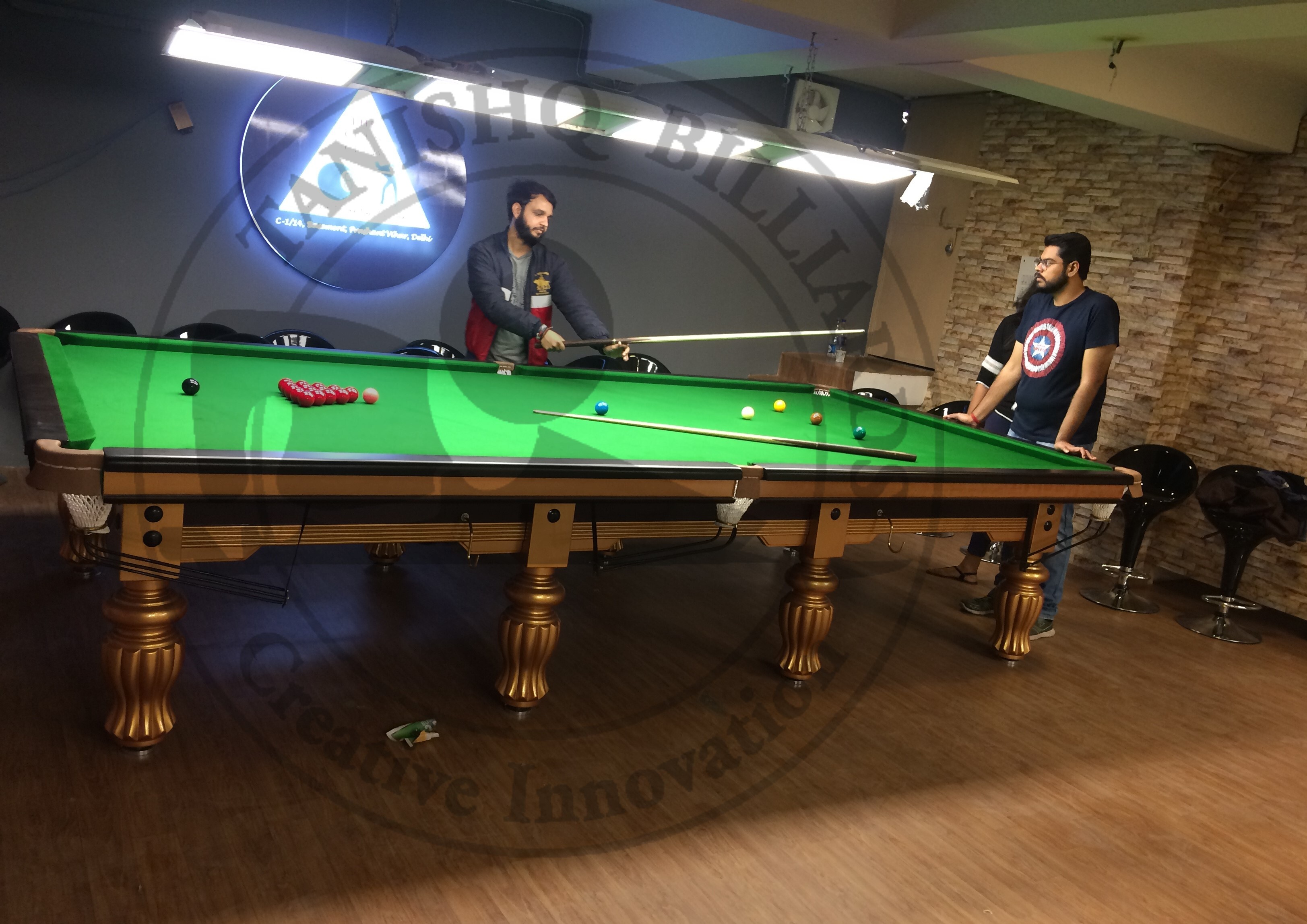 Imported Billiards Snooker Table Cue Forearm: Ash Wood