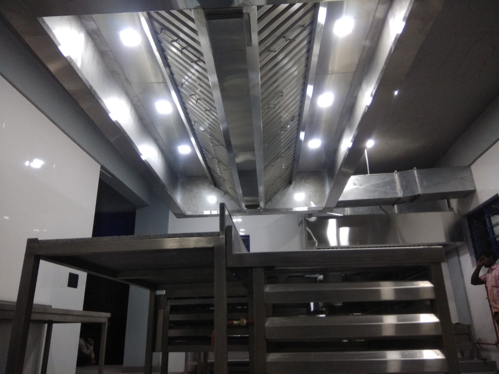 Kitchen Hood - Automatic Grade: Manual