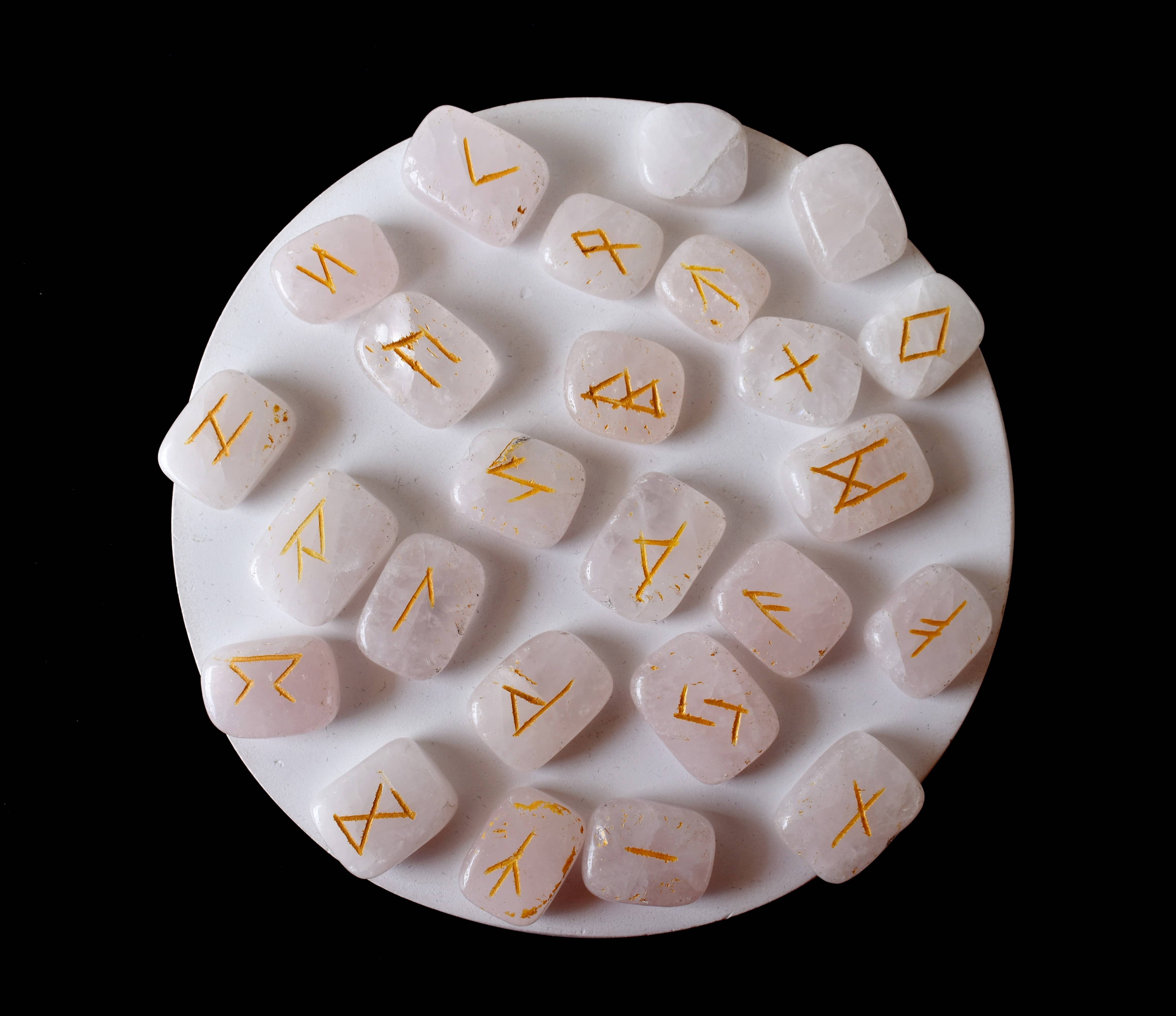 Rose Quartz Rune Set - Aaa Grade Natural Quartz , 25 Hand-carved Unique Futhark Symbols With Guidebook & Pouch For Interpretation