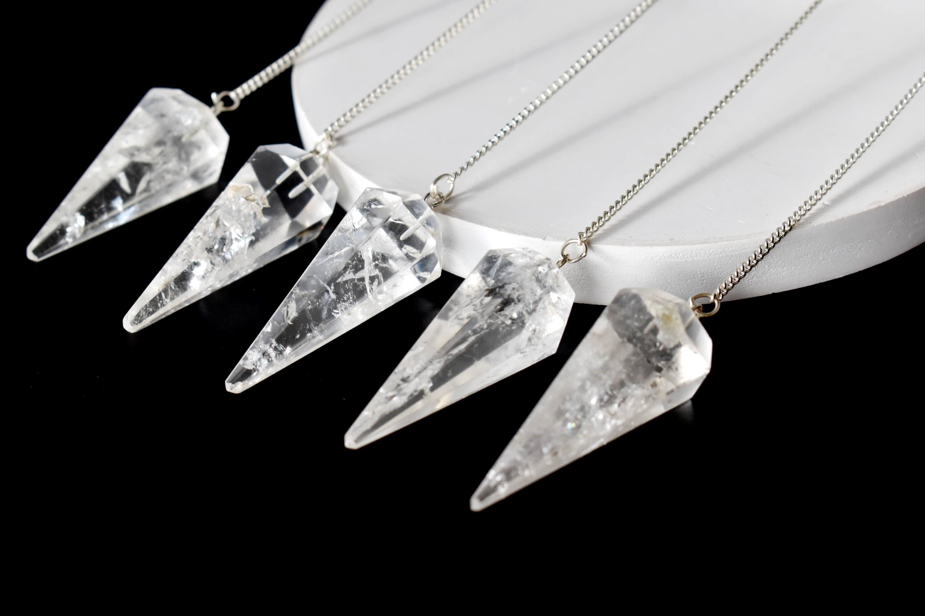 Reiki Clear Quartz Faceted Pendulum - Size 30-35 Mm, Aaa Grade Natural Crystal For Energy Healing And Spiritual Guidance