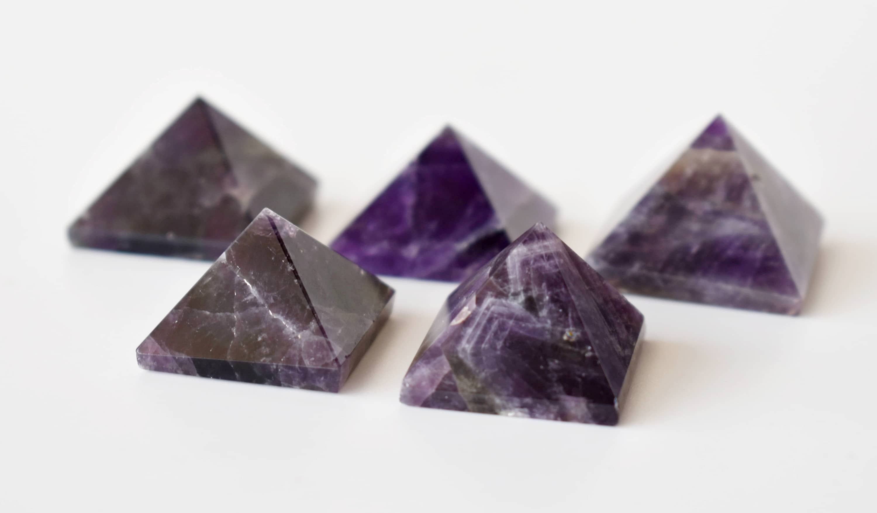 Amethyst Crystal Pyramids, Energy Crystal Stone - Size: 1 Inch | High-quality Amethyst, Polished Finish For Smooth Shine, Pyramid Shape For Energy And Focus