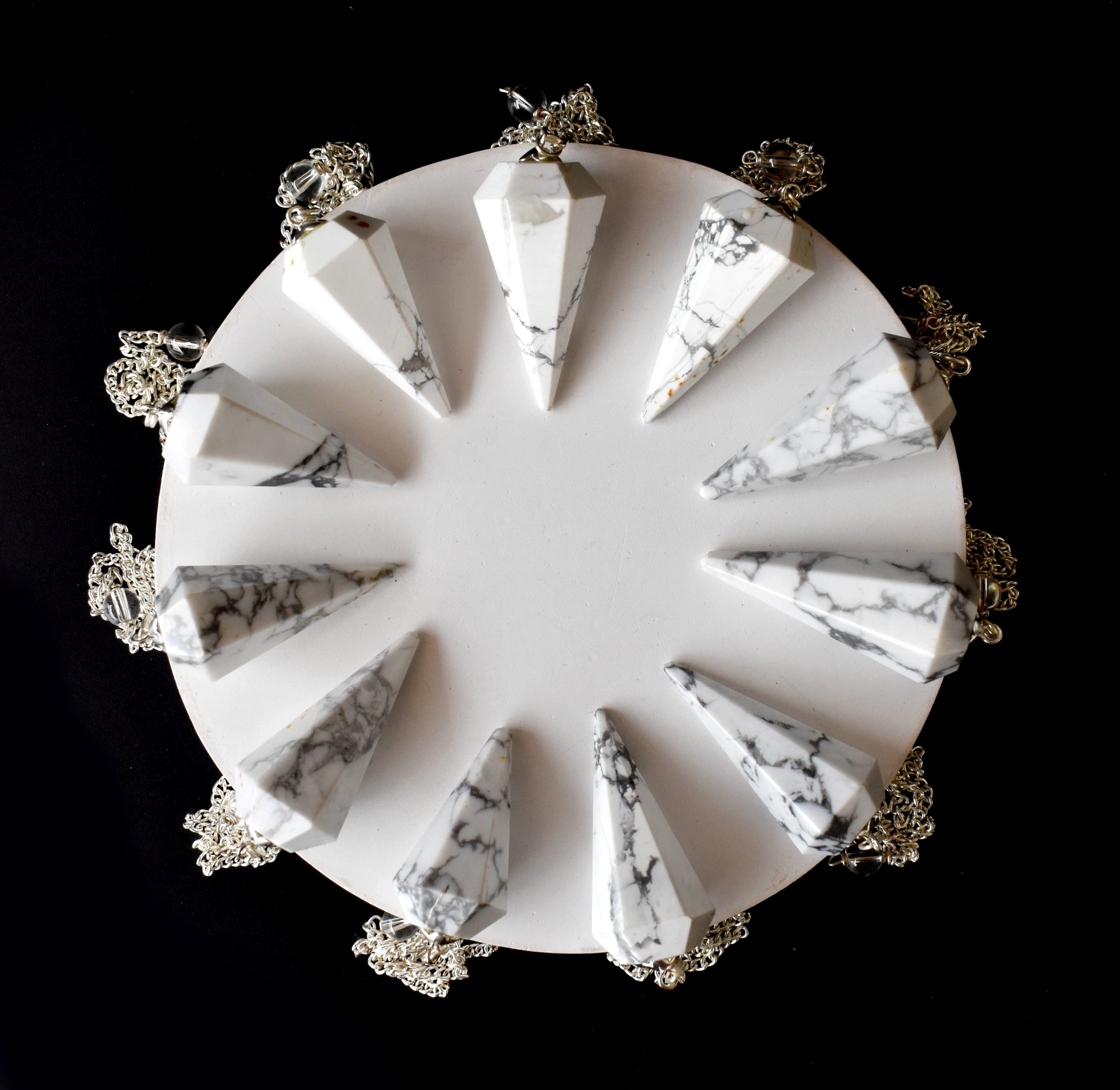 Howlite Faceted Cone Reiki Pendulum, Crystal Healing Gemstone - Grade: Aaa