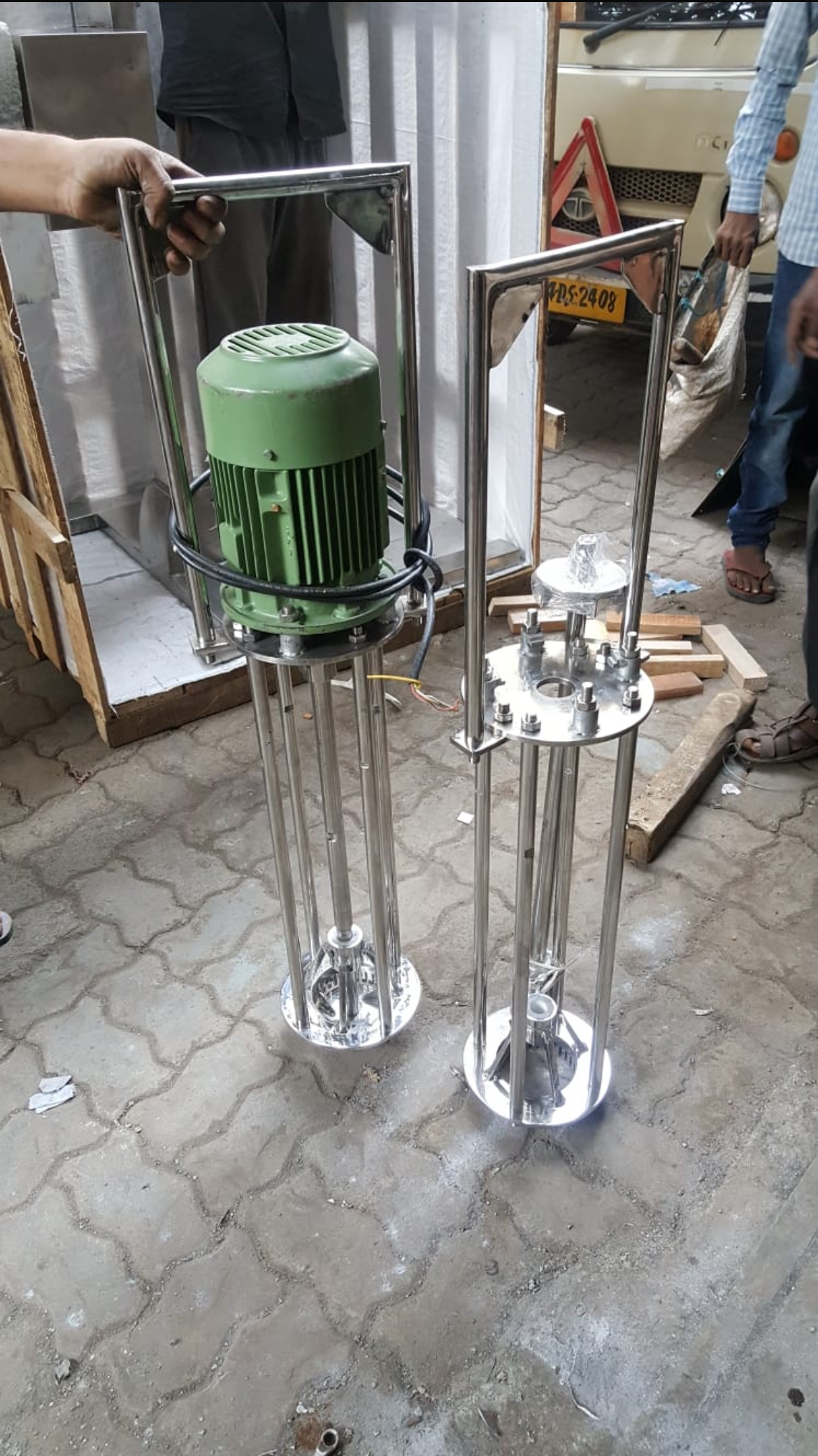 Semi-automatic Homogenizer Machine
