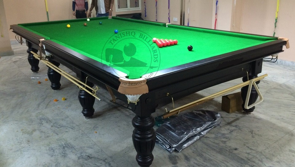 Steel Block Billiard Board Cue Forearm: Ash Wood