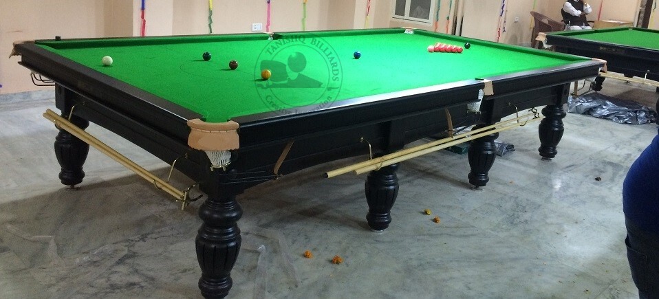 Tournament Billiards Table - Cue Forearm: Ash Wood