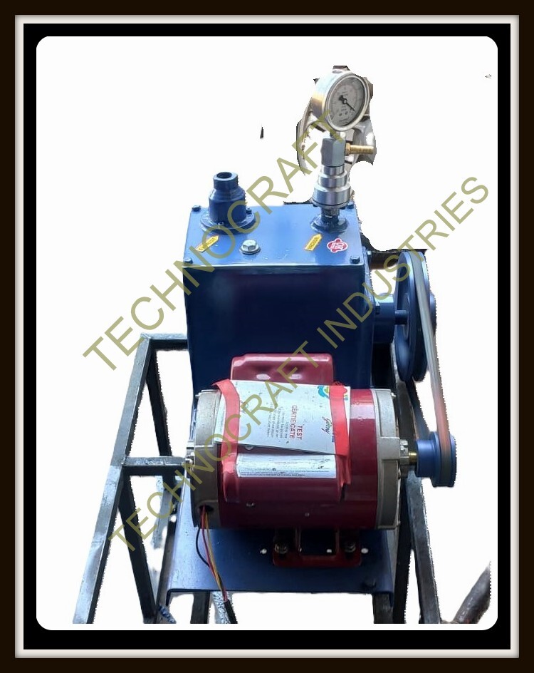 Single Stage Rotary Vane Vacuum Pump - Oil-immersed, Grey, Max Suction 760 Mm Hg, Flow Rate 3.06 Mâ³/hr To 600 Mâ³/hr, Inbuilt Non-return Valve, Ideal For Vacuum Distillation And Filtration Processes