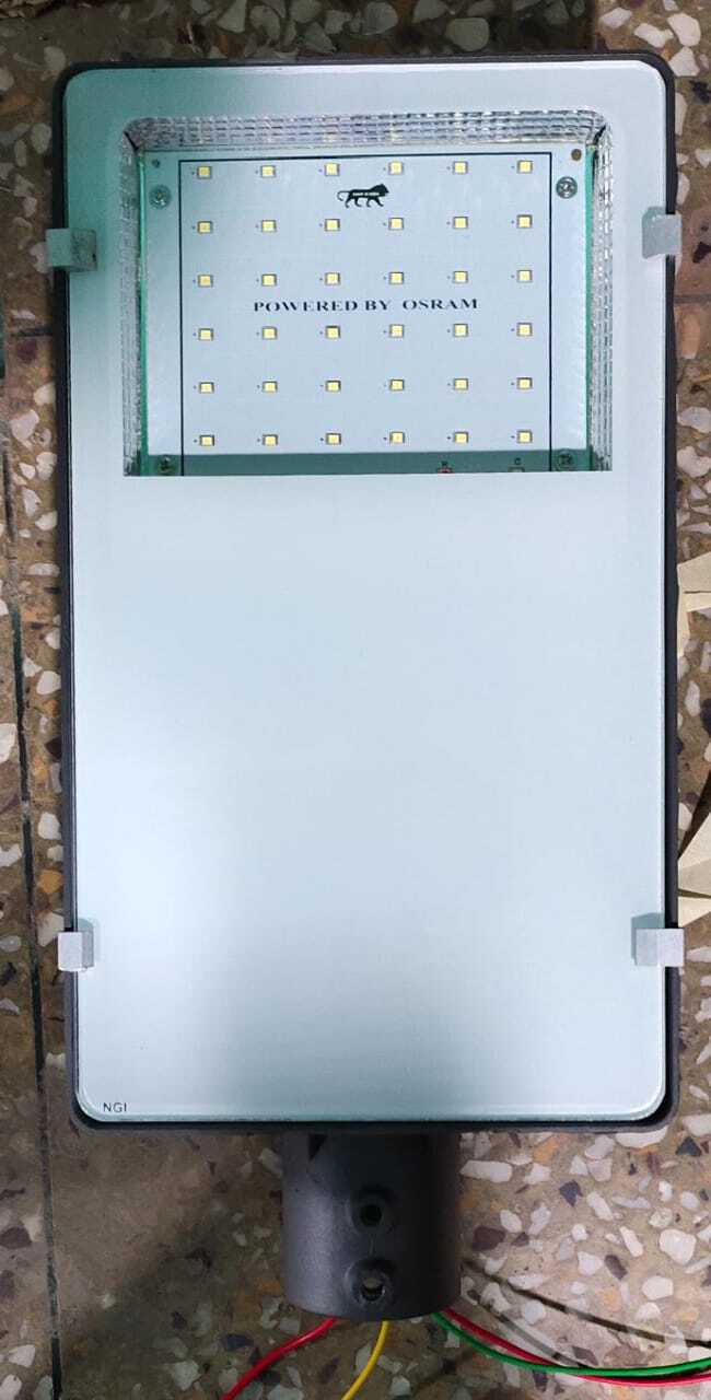 Led Solar Street Light - Complete Set With All Wattage Options | 5-year Warranty, Eco-friendly Lighting Solution