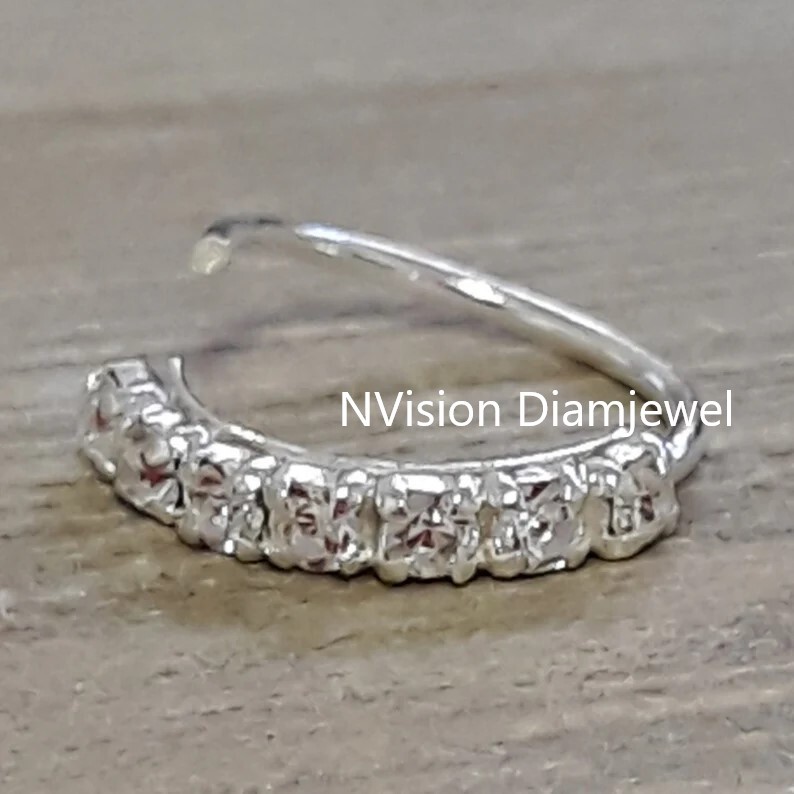 Real Diamond Round Nosering