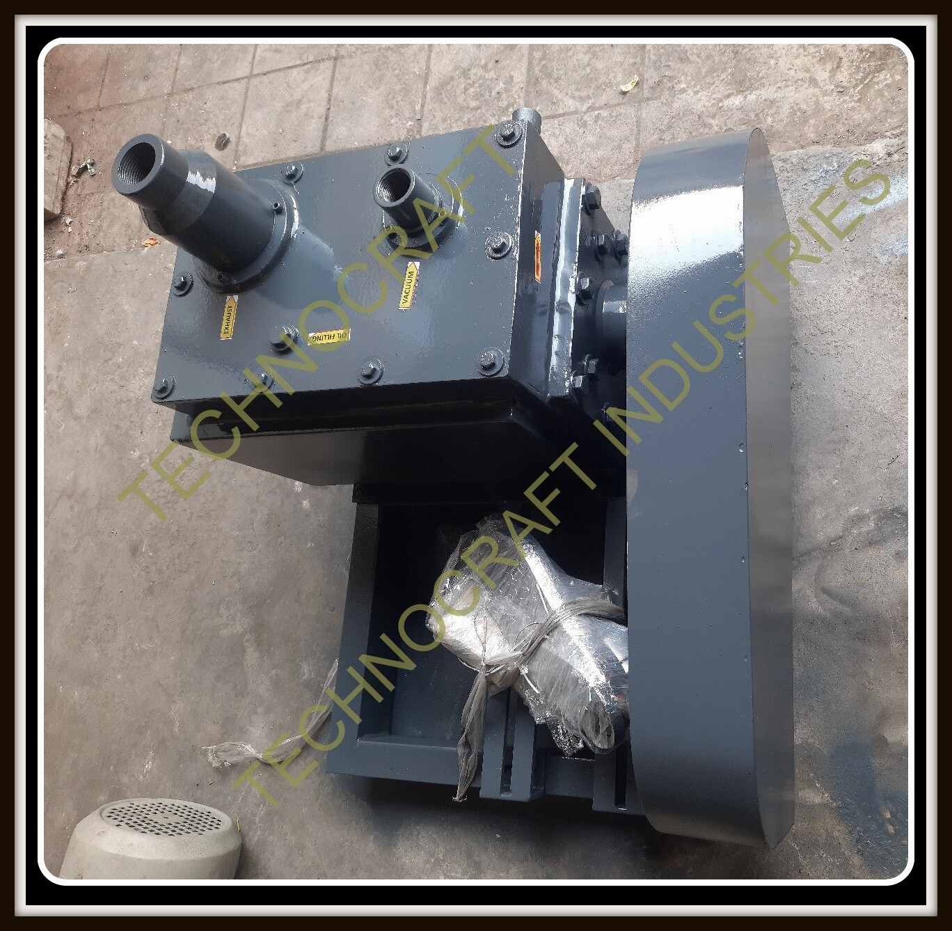 Double Stage Oil Sealed Rotary Vane Vacuum Pump - Color: Blue