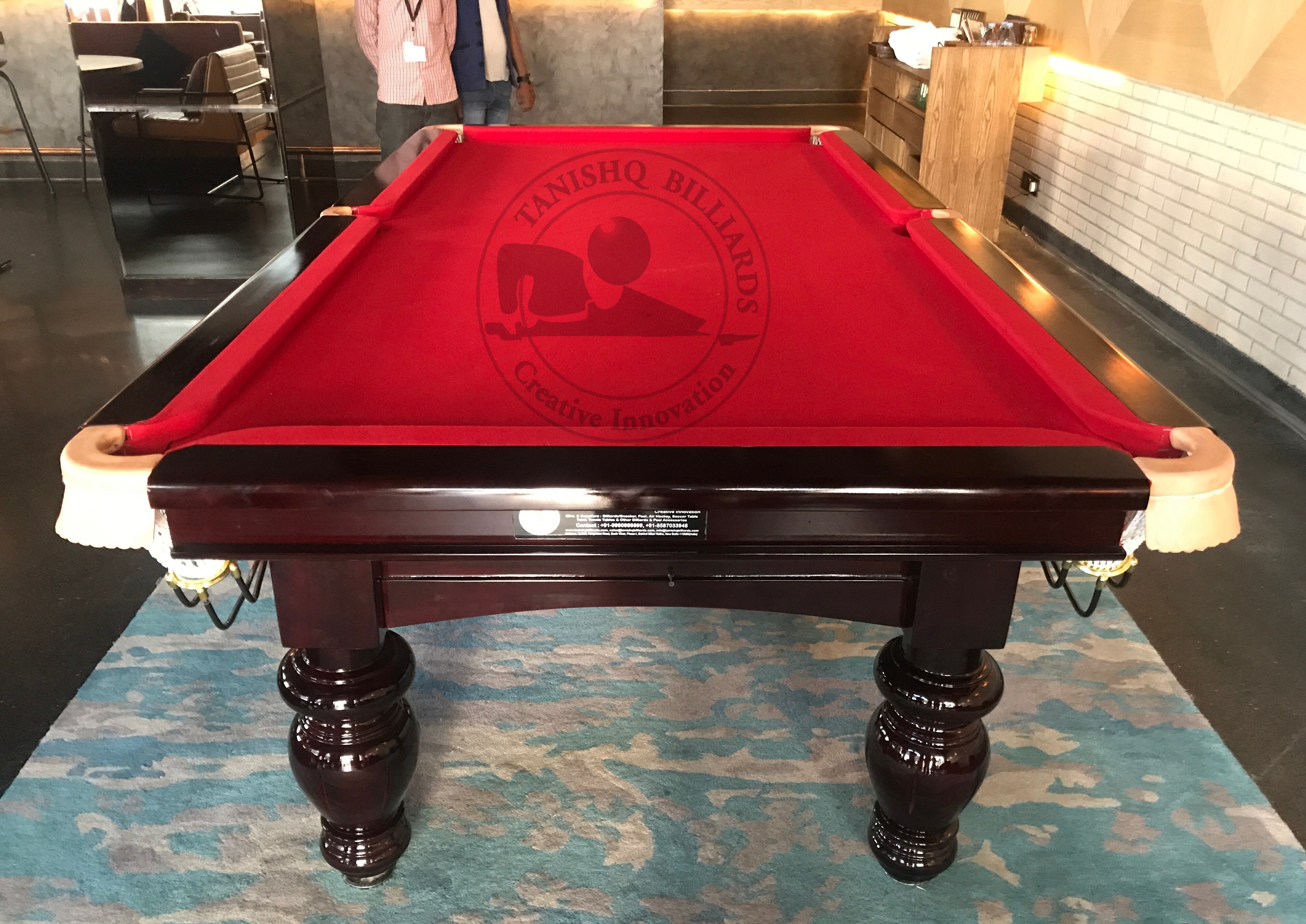Commercial Pool Table - Cue Forearm: Ash Wood