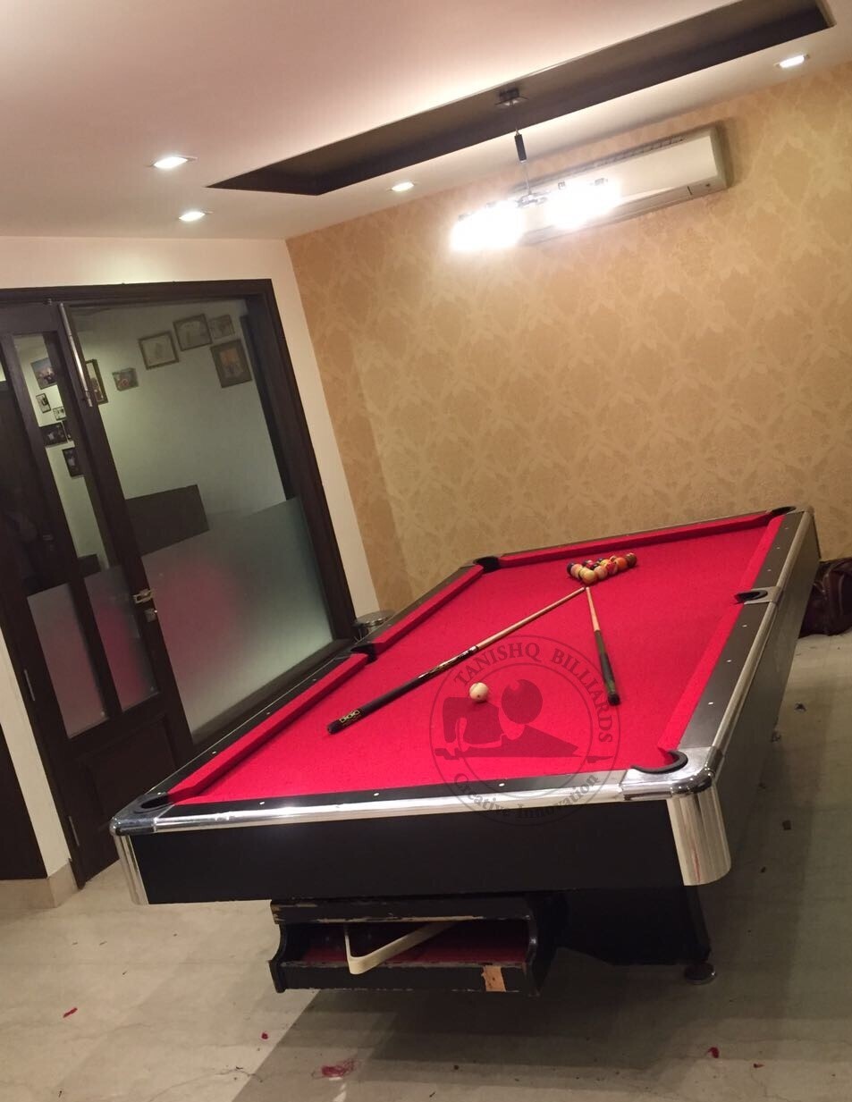 Imported Cheap Pool Table Cue Forearm: Ash Wood