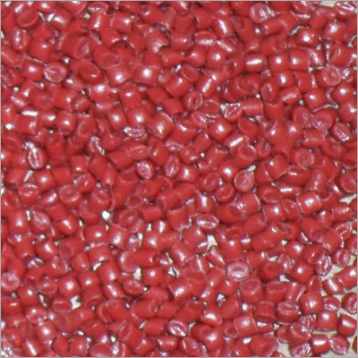 लाल प्लास्टिक कच्चा माल