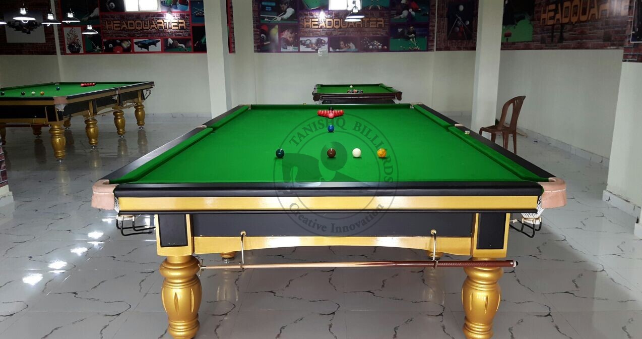 Modern Snooker Table - Cue Forearm: Ash Wood