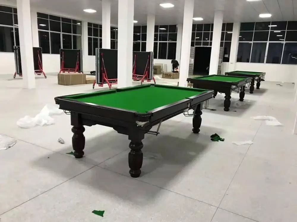 Royale Pool Table - Cue Forearm: Ash Wood