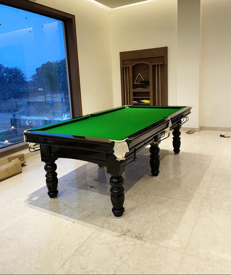 Green Top Pool Table Cue Forearm: Ash Wood