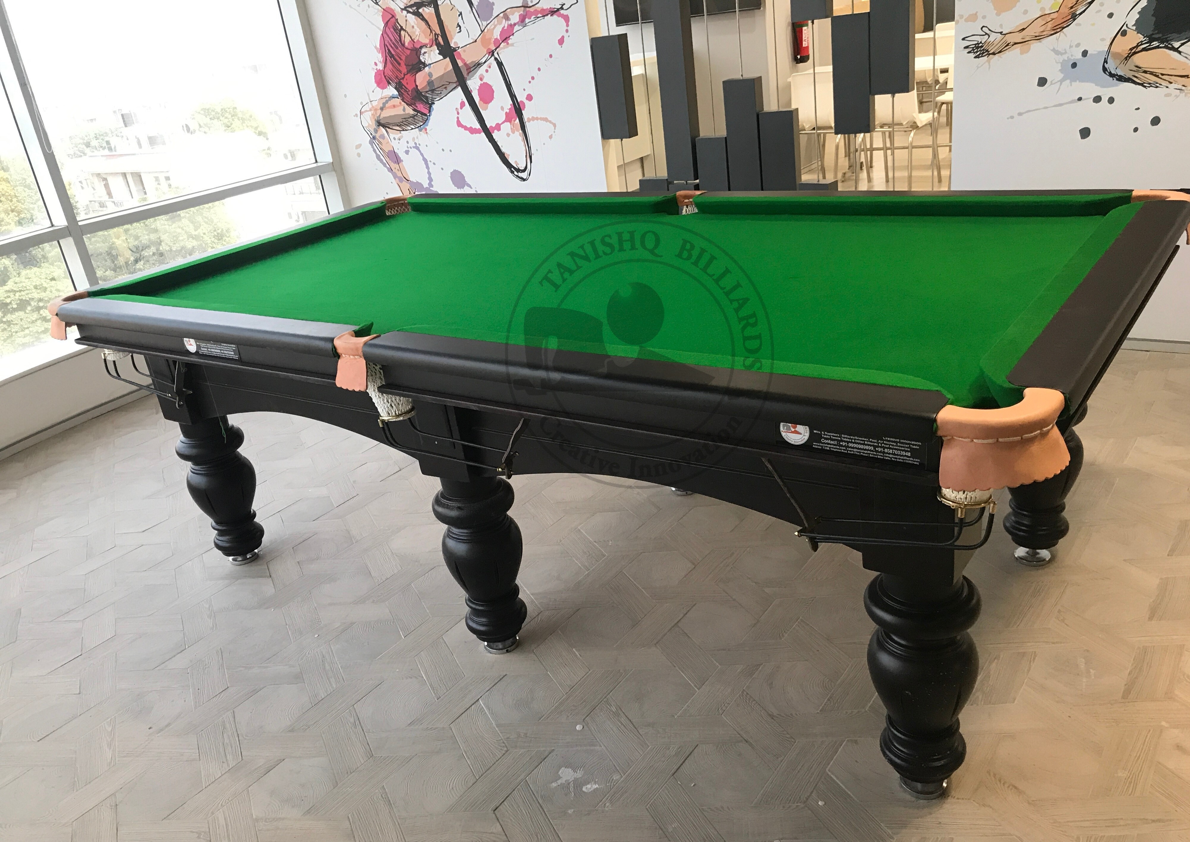 8 Foot Pool Table - Eight Feet Pool Table - Cue Forearm: Ash Wood