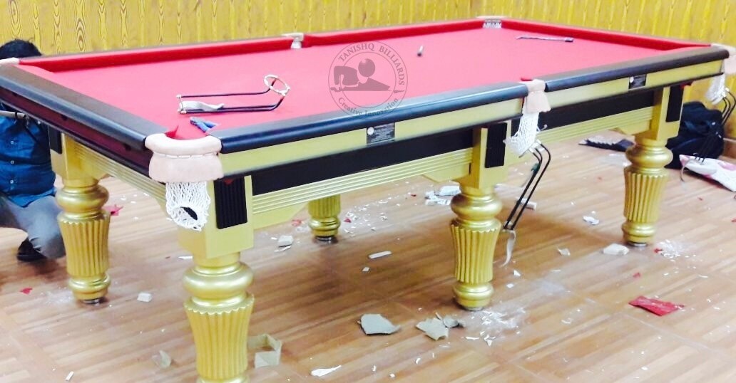 Red Top Pool Table Cue Forearm: Ash Wood