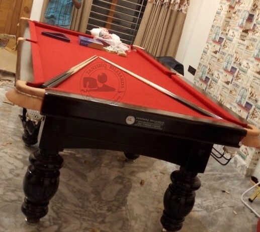 Pool Board Table - Italian Slates - Cue Forearm: Ash Wood