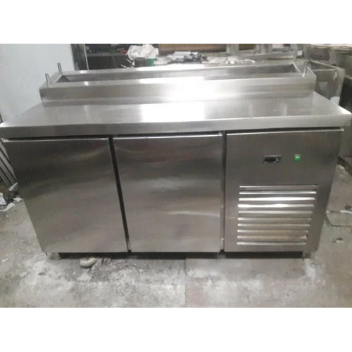 Stainless Steel Pizza Makeline - Color: Silver