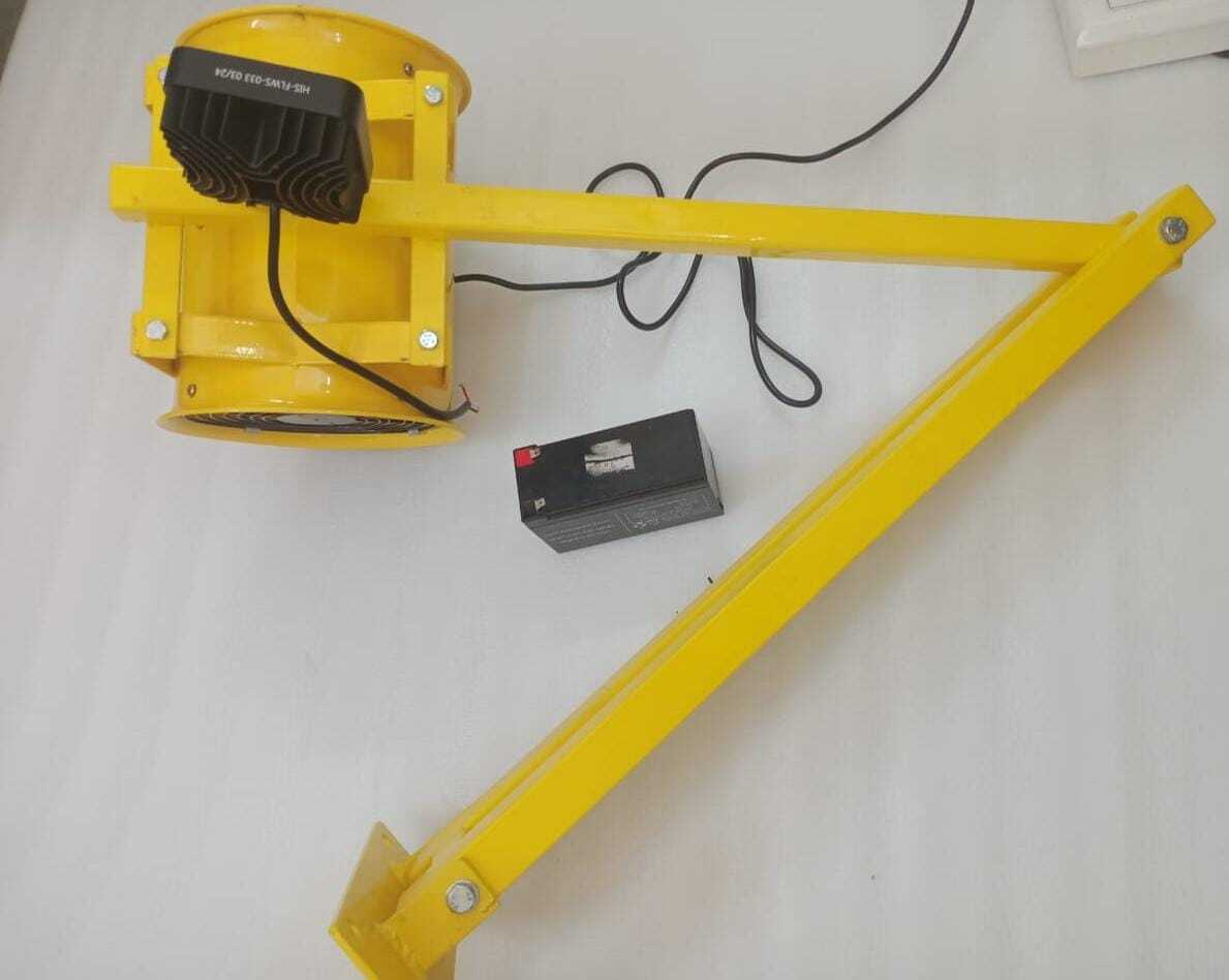 Dock Light And Fan - Application: Used In Industrial Work