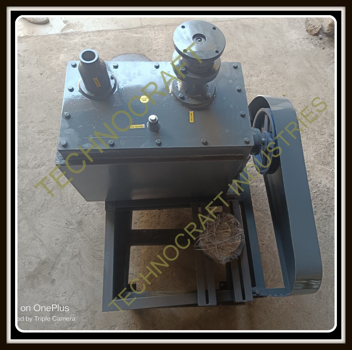 Double Stage Oil Sealed Vacuum Pump - Color: Grey