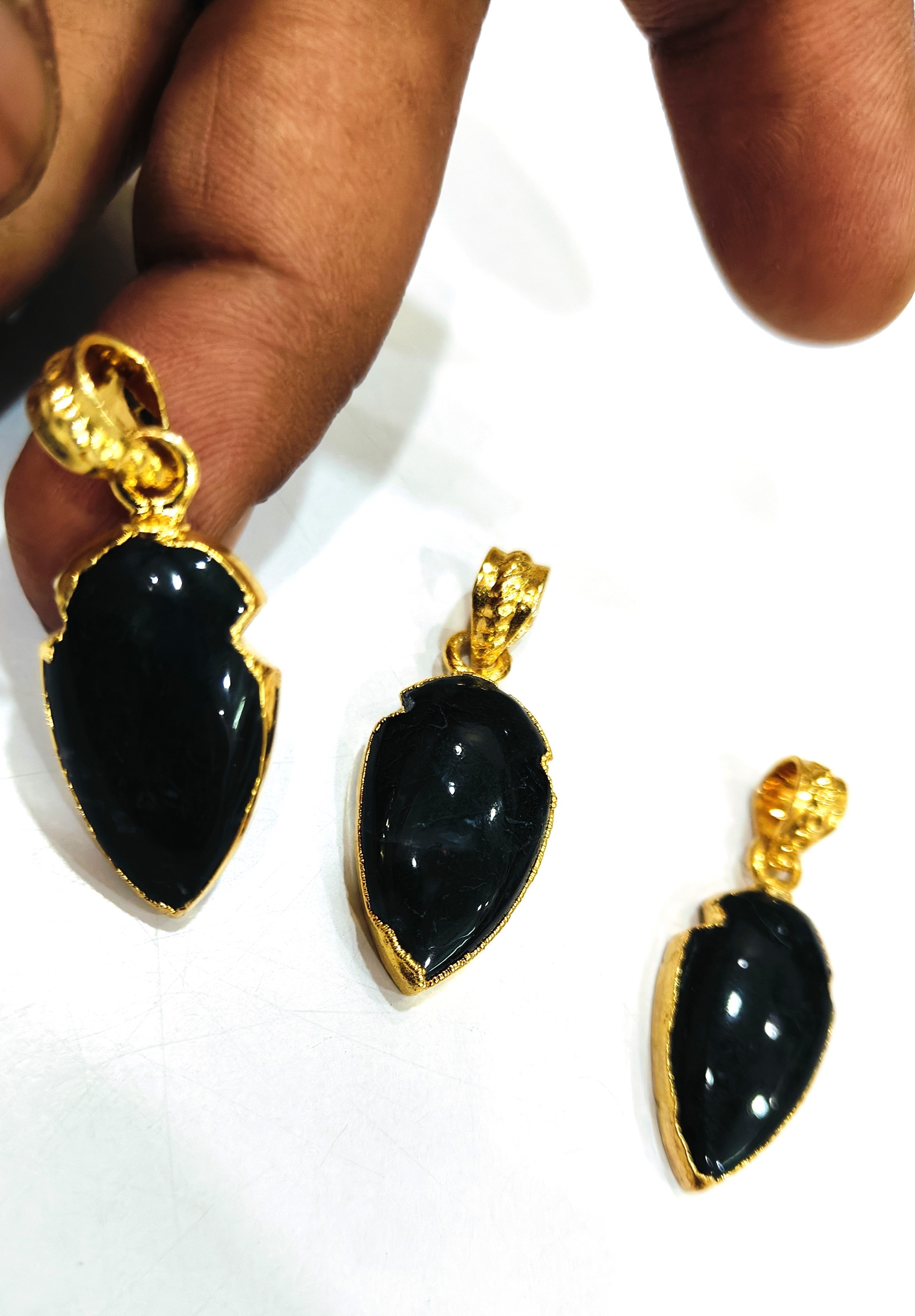 Natural Gemstones Arrowhead Pendant 30to40mm 22kt Gold Pendants