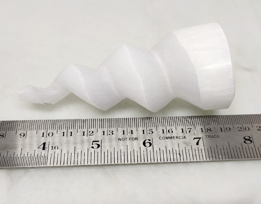 Selenite Spiral Point, Selenite Crystals Spiral Tower - Grade: Aaa