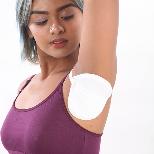 व्हाइट हग आर्म पैड