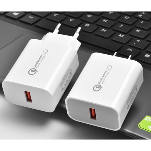 Qc 3.0 Charger Adapter - Durable Plastic, 20x32x45 Mm, White | Efficient Mobile Battery Charging, Usb A/c & Micro Socket, 1-year Warranty