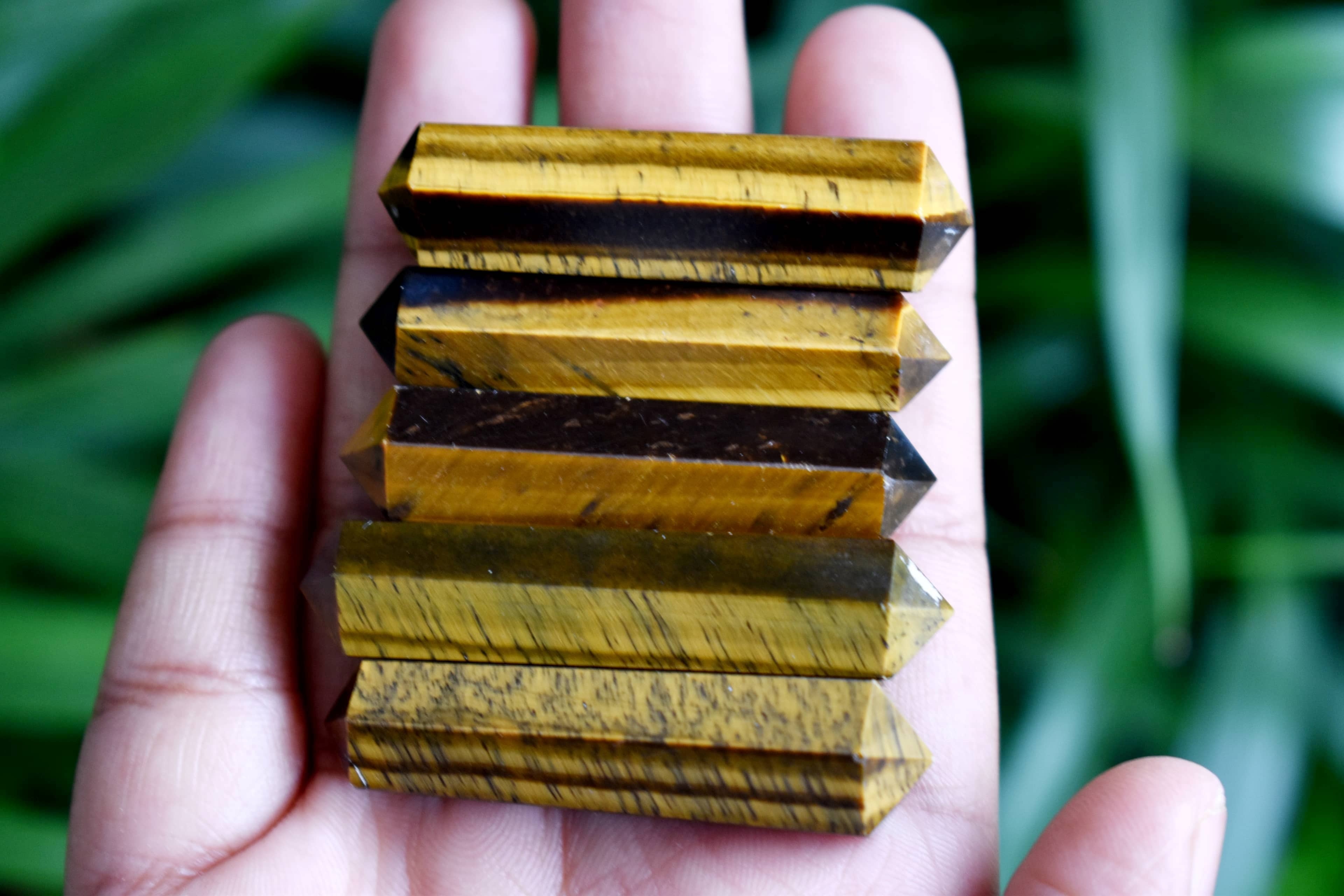 Tiger Eye Points - High-quality Natural Crystal Pencils, 45-50mm Length X 10-12mm Width, Unique Color And Shape, Aaa Grade