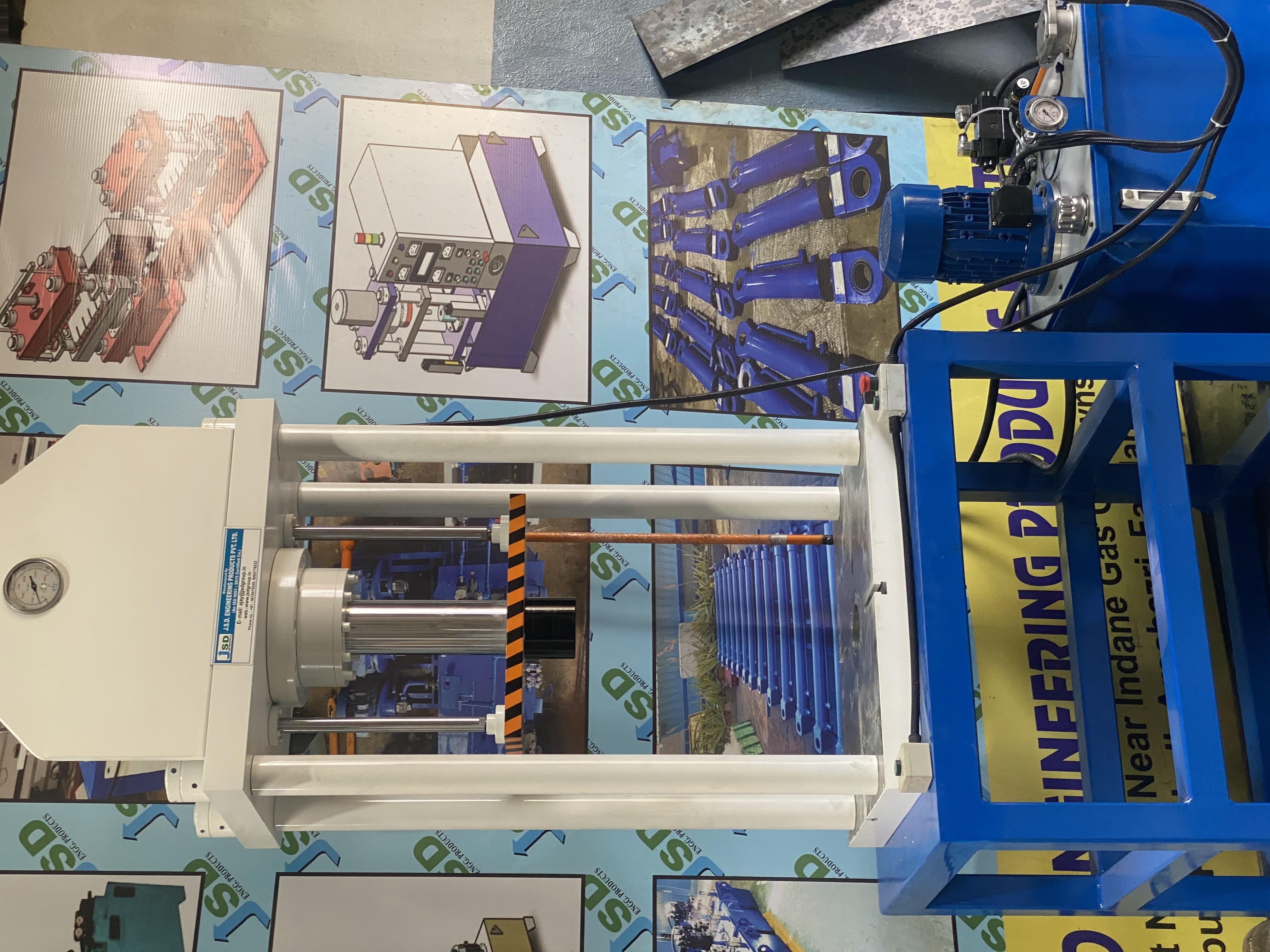 Hydraulic Press 50 Tons With Anti Rotation Guide From Both Sides - Color: White & Blue