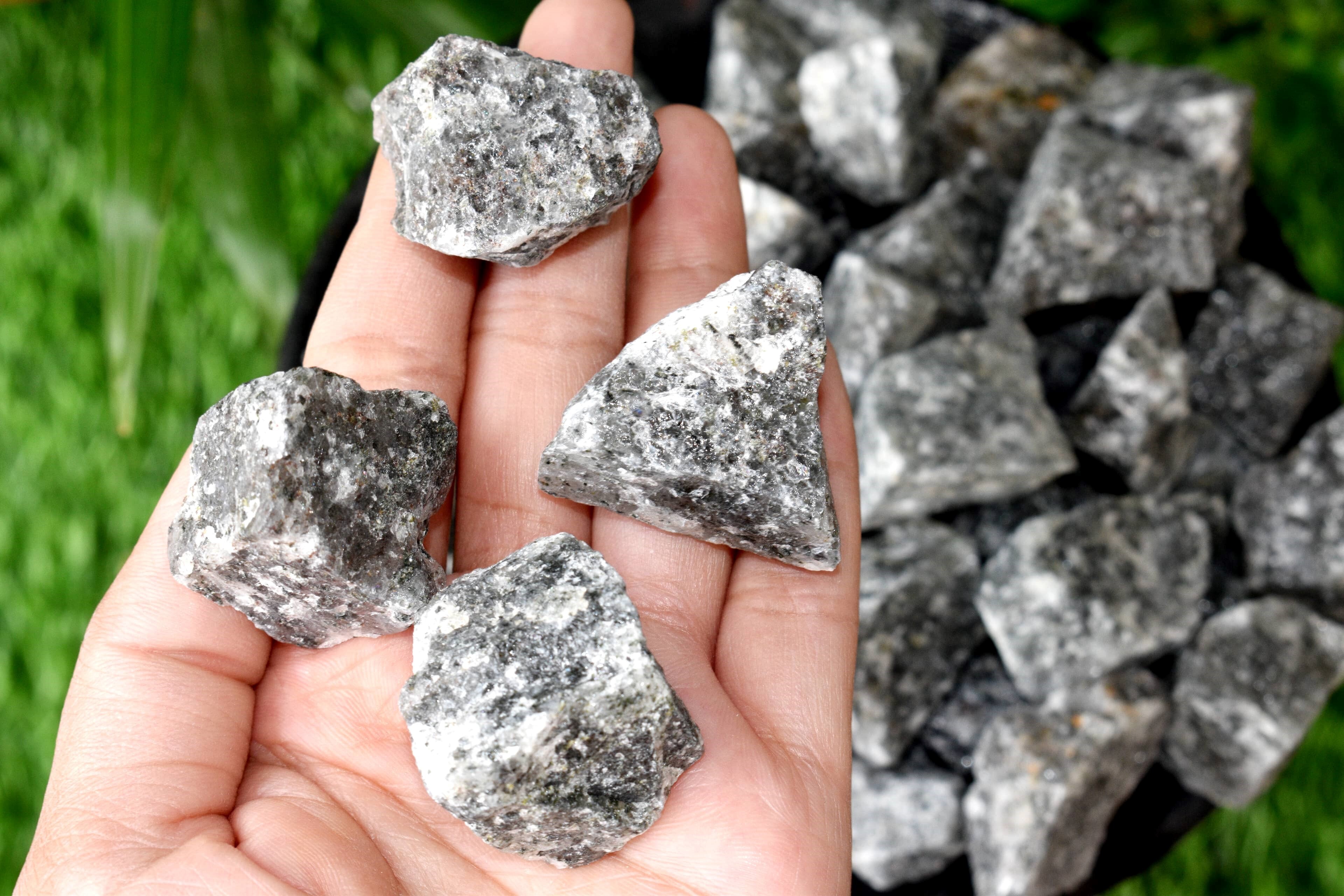 Lab Rutile Rough Black Rutile Crystal - 1 Inch Natural Rough Stone | Unique Patterns ...